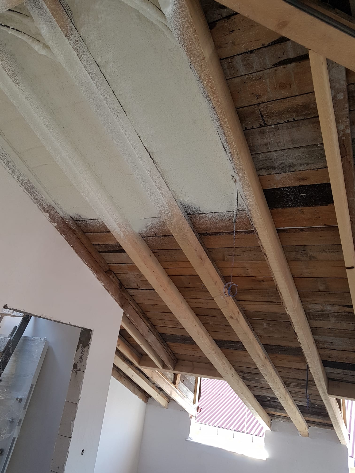 Püskürtme Poliüretan Isı İzolasyonu ile Enerji Tasarrufu